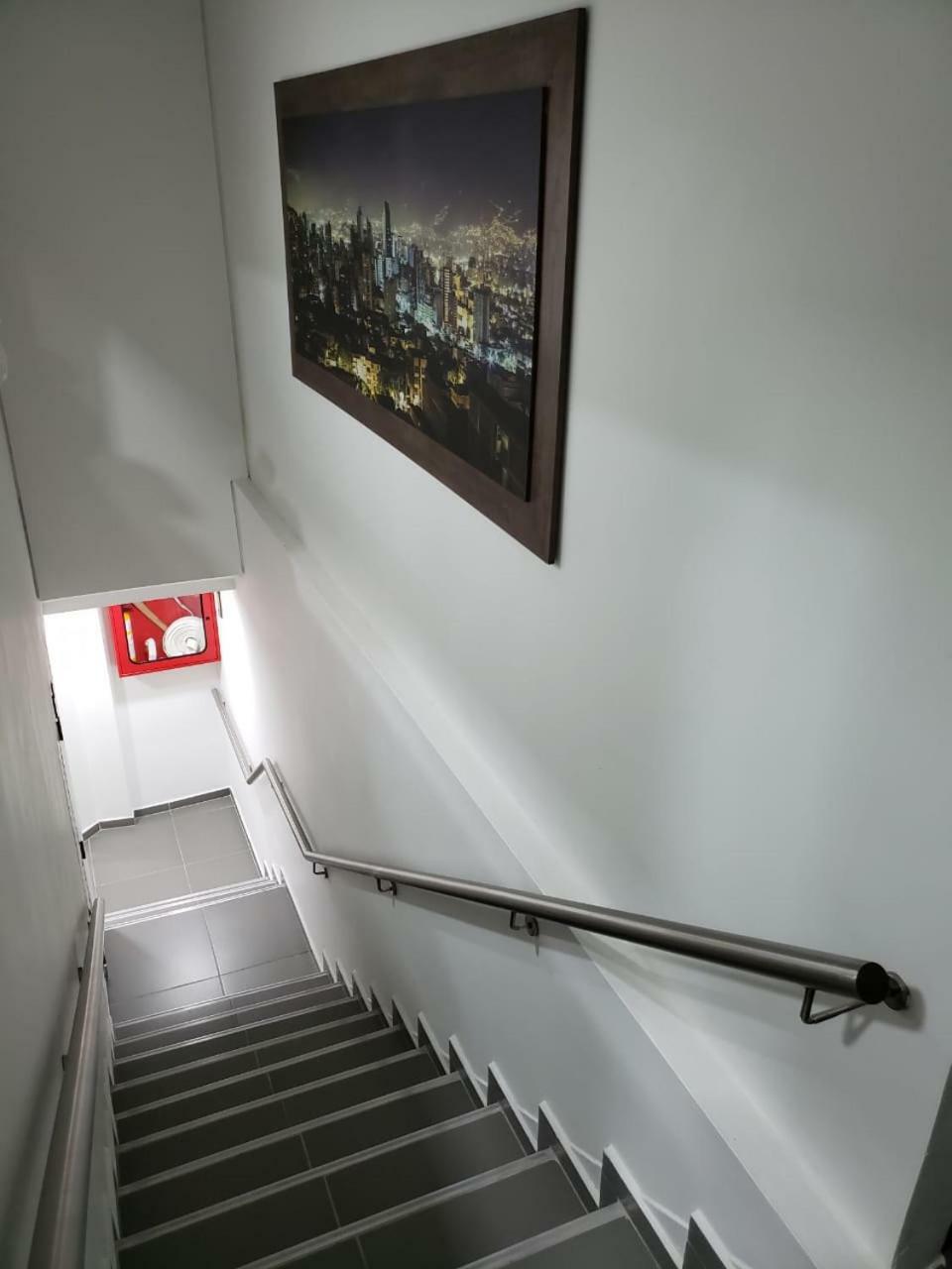 Hotel Zona Express Sandiego Medellín Extérieur photo